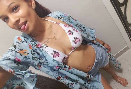 Nacktes geleaktes OnlyFans-Foto von Rachael Ramlochan