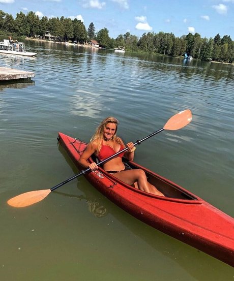 Nacktes geleaktes OnlyFans-Foto von Gracie Diewald