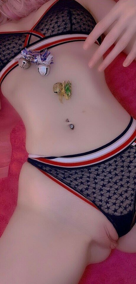 Nacktes geleaktes OnlyFans-Foto von Laloula