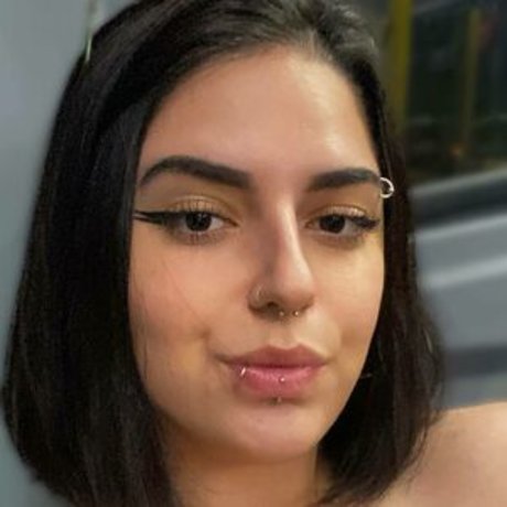 Nacktes geleaktes OnlyFans-Foto von Melpatitucci