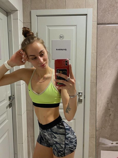 Nacktes geleaktes OnlyFans-Foto von Alina Soboleva