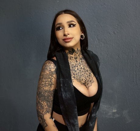 Nacktes geleaktes OnlyFans-Foto von Liittlebrii