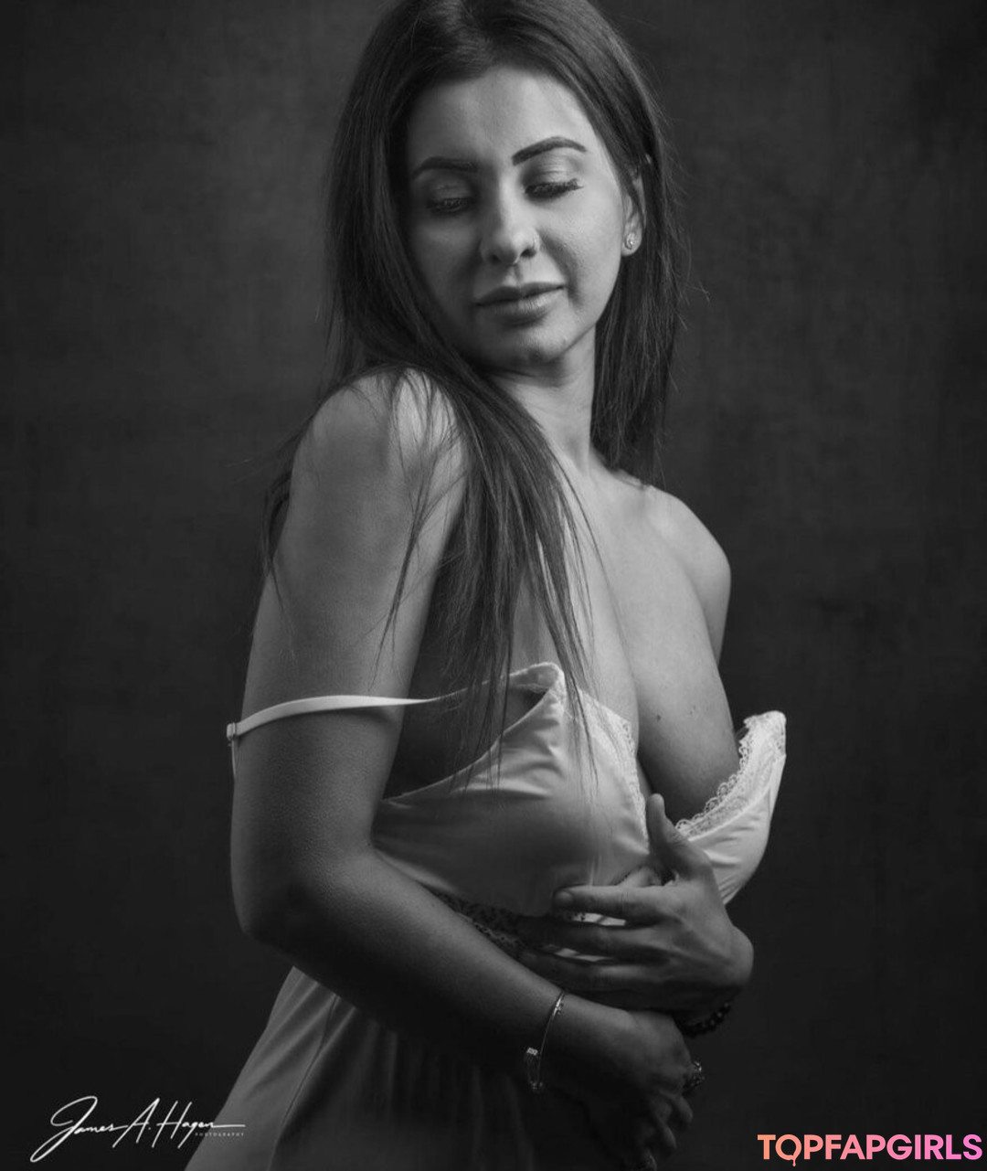 Nacktes geleaktes OnlyFans-Foto von Meetii Kalher #1457