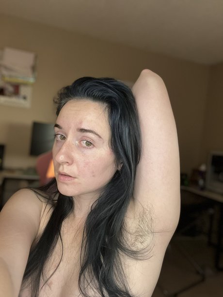 Nacktes geleaktes OnlyFans-Foto von Venusroselia