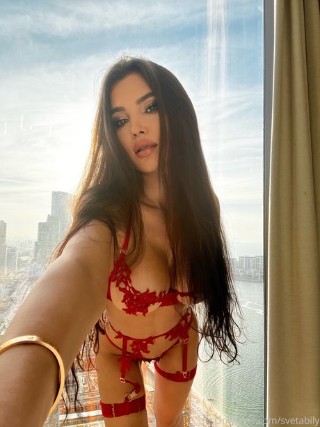 Nacktes geleaktes OnlyFans-Foto von Sveta Bilyalova