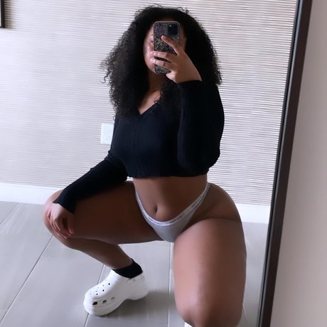 Nacktes geleaktes OnlyFans-Foto von Ildgaf