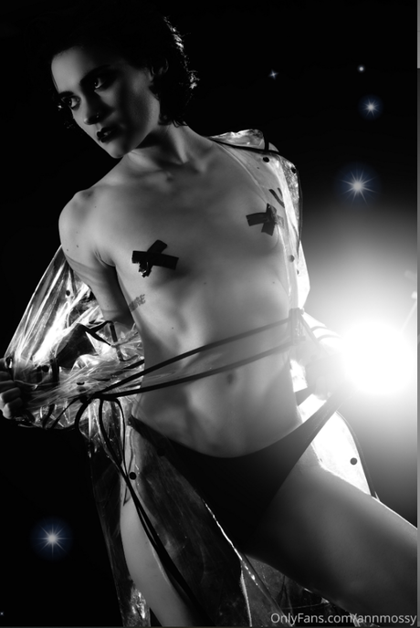 Nacktes geleaktes OnlyFans-Foto von Annmossy