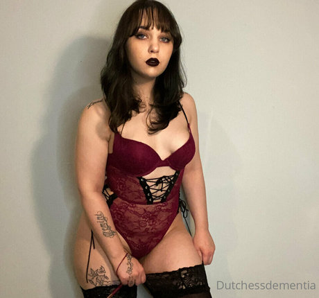 Nacktes geleaktes OnlyFans-Foto von Dutchess Dementia