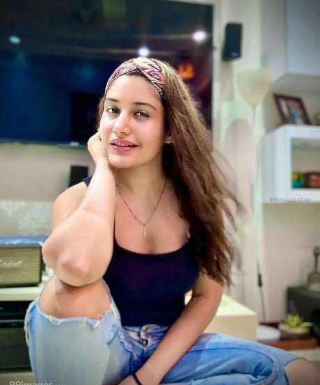 Surbhi Chandna