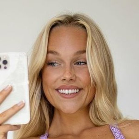 Nacktes geleaktes OnlyFans-Foto von Estelle Berglin