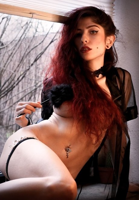 Nacktes geleaktes OnlyFans-Foto von Ciiraiyazarela