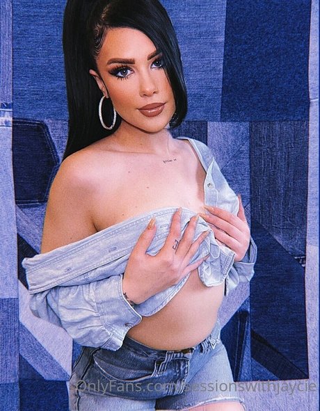 Sessionswithjaycie