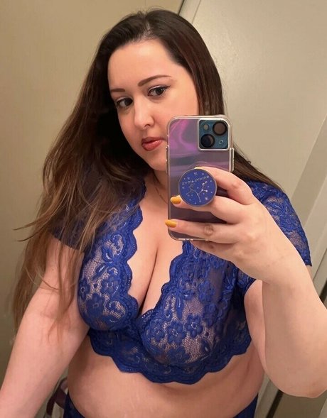 Nacktes geleaktes OnlyFans-Foto von Seksichat