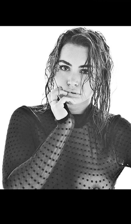 Nacktes geleaktes OnlyFans-Foto von Sophie Simmons