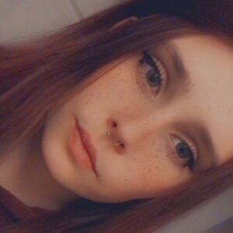 Nacktes geleaktes OnlyFans-Foto von Lmaolari