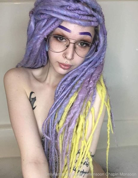 Nacktes geleaktes OnlyFans-Foto von Holy Roller Barbie