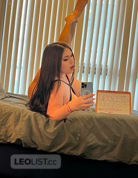 Nacktes geleaktes OnlyFans-Foto von Miss Leira