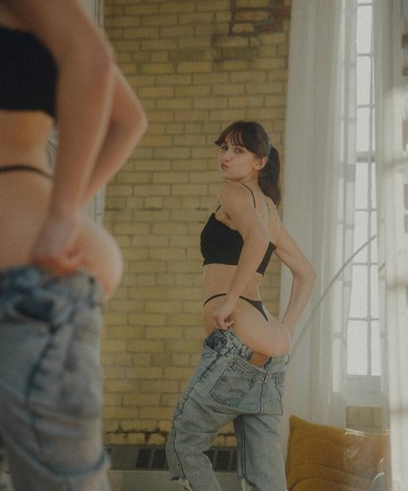 Nacktes geleaktes OnlyFans-Foto von Victoria Stirling