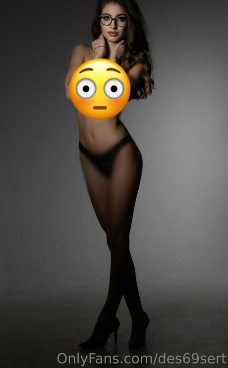 Nacktes geleaktes OnlyFans-Foto von Dessertqt