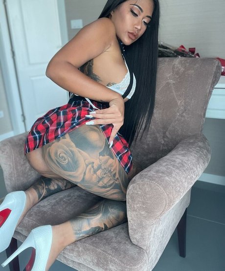 Nacktes geleaktes OnlyFans-Foto von Ploy Panida