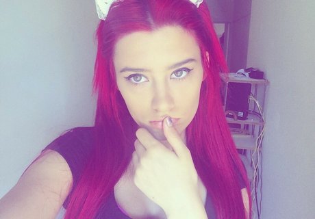 Asmr With Allie