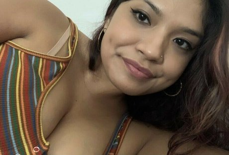 Nacktes geleaktes OnlyFans-Foto von Baemom