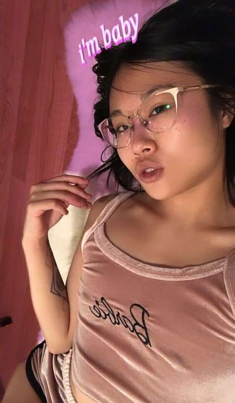 Nacktes geleaktes OnlyFans-Foto von Xinsual