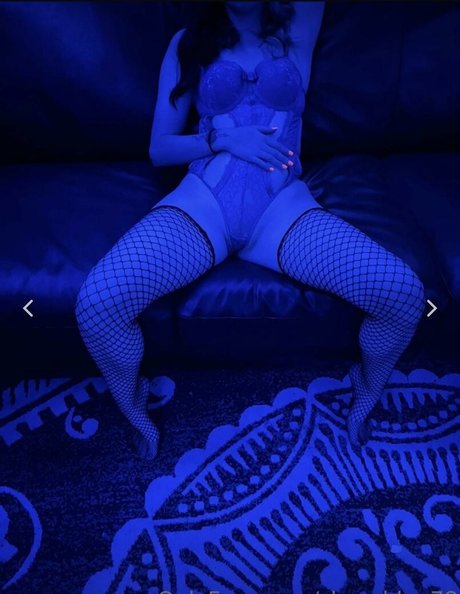 Nacktes geleaktes OnlyFans-Foto von Skyye Blue