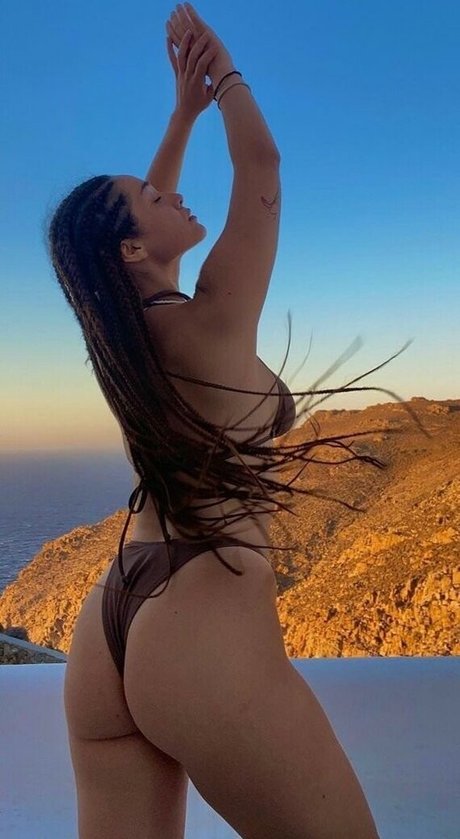 Nacktes geleaktes OnlyFans-Foto von Georgia Seremeta
