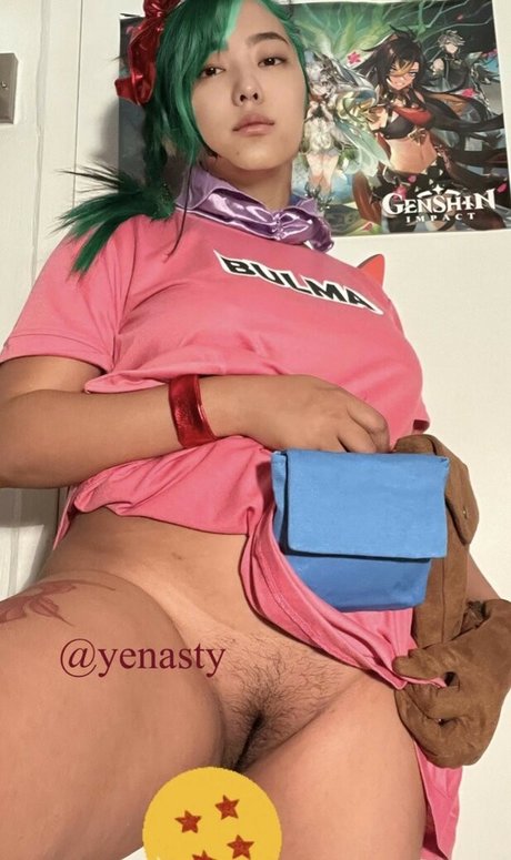 Nacktes geleaktes OnlyFans-Foto von Yenasty