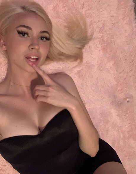 Nacktes geleaktes OnlyFans-Foto von Jessicabby