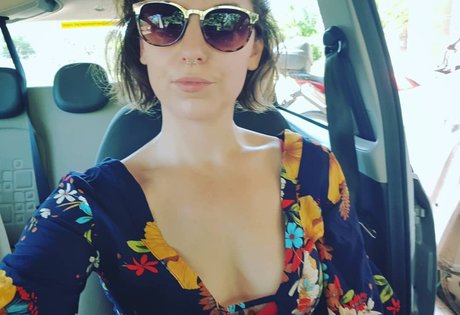 Nacktes geleaktes OnlyFans-Foto von Irina Mirella