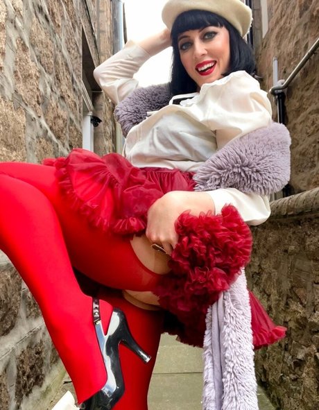 Nacktes geleaktes OnlyFans-Foto von Loveitwithlynsey
