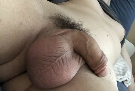 Nacktes geleaktes OnlyFans-Foto von Autoautophilia