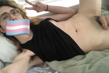 Nacktes geleaktes OnlyFans-Foto von Autoautophilia