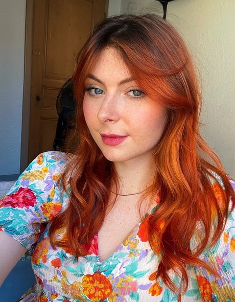 Nacktes geleaktes OnlyFans-Foto von Elena Rose Burri