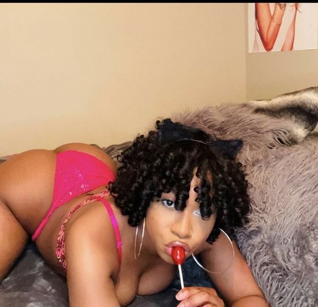 Nacktes geleaktes OnlyFans-Foto von Chanelsopretyy