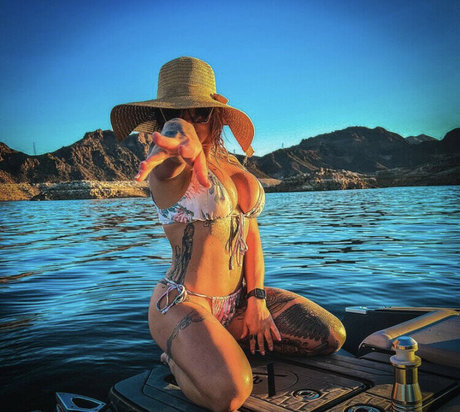 Nacktes geleaktes OnlyFans-Foto von Gracefly