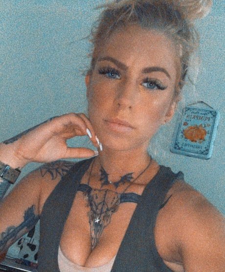 Nacktes geleaktes OnlyFans-Foto von Rhecbpd