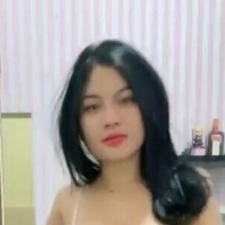 Nacktes geleaktes OnlyFans-Foto von Baby Feriosa