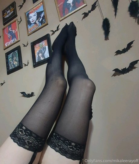 Nacktes geleaktes OnlyFans-Foto von Mika Lee Ray