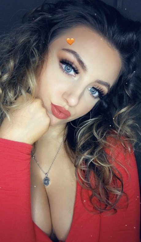 Nacktes geleaktes OnlyFans-Foto von Mollyos1