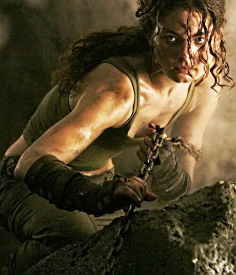 Alexa Davalos