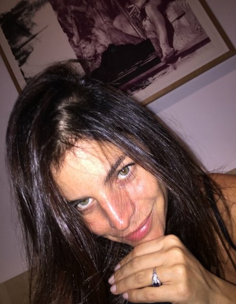 Nacktes geleaktes OnlyFans-Foto von Julia Restoin Roitfeld
