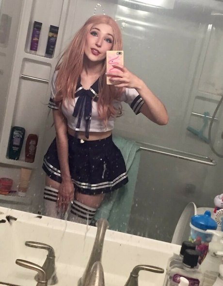 Nacktes geleaktes OnlyFans-Foto von Seafoam Kitten Asmr
