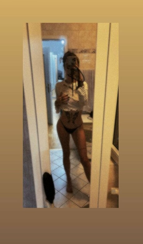 Nacktes geleaktes OnlyFans-Foto von Krockig