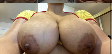 Nacktes geleaktes OnlyFans-Foto von Kimyz