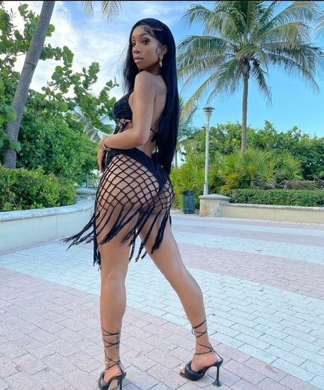 Nacktes geleaktes OnlyFans-Foto von Lilbabytee
