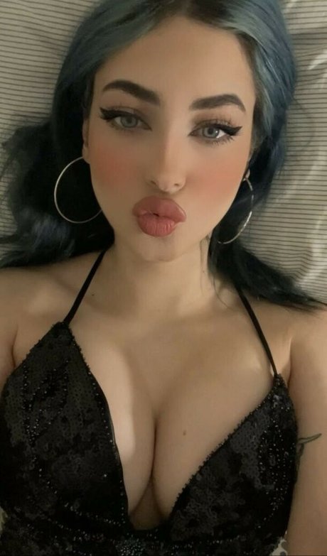 Nacktes geleaktes OnlyFans-Foto von Mariemoone