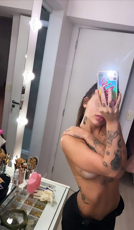 Nacktes geleaktes OnlyFans-Foto von Mcmirella